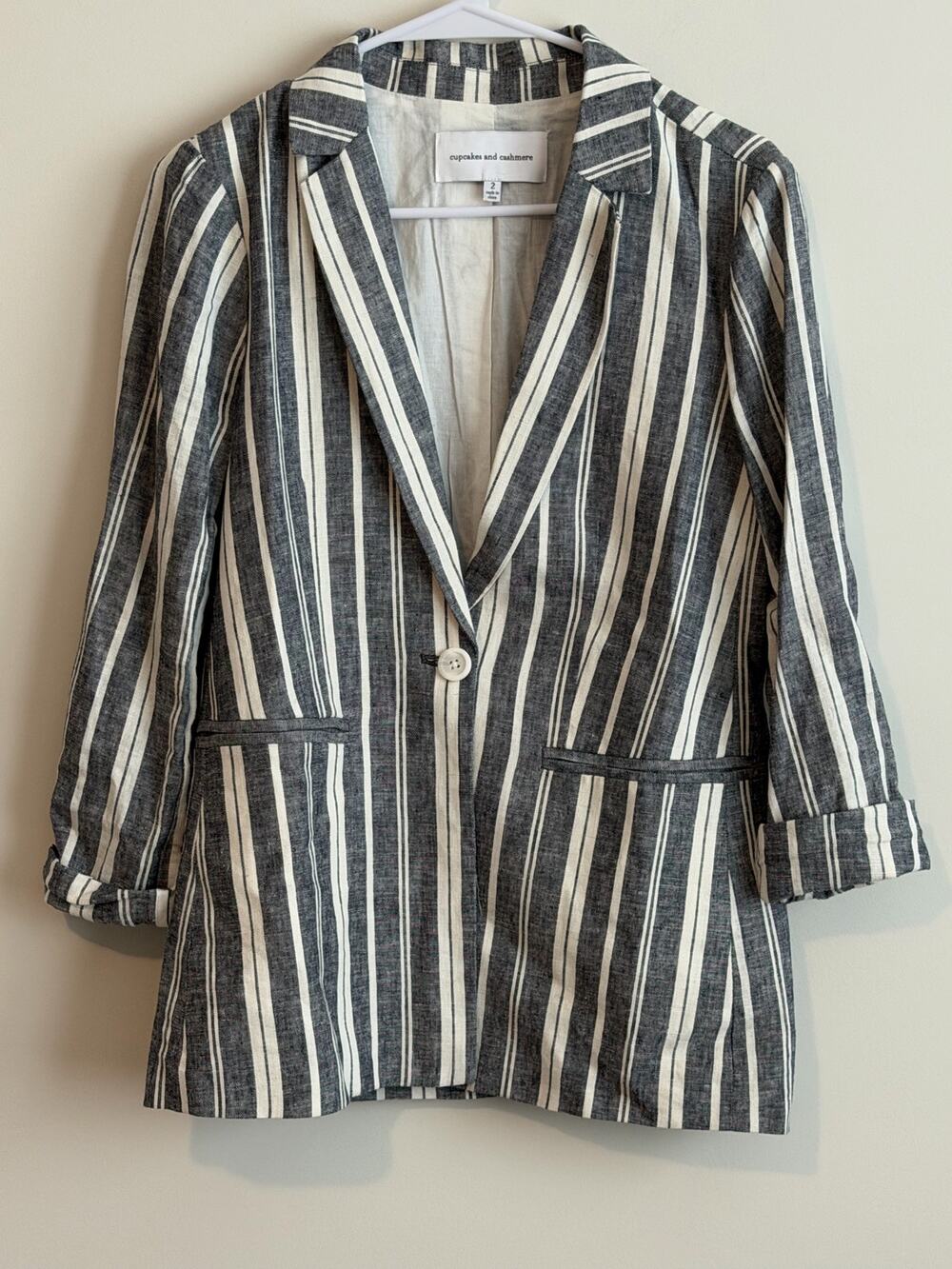 Cupcakes & Cashmere Maestro Blazer Women’s Size 2 Tailored Jacket